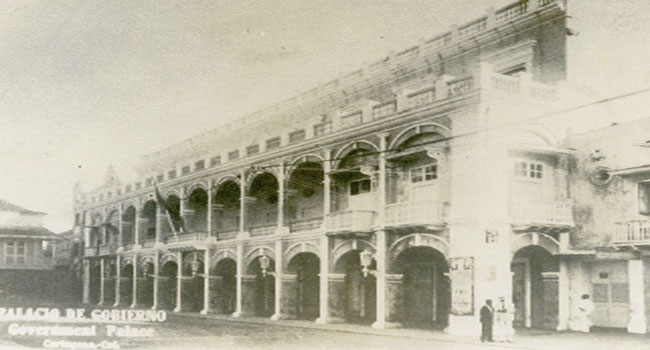 Casa del Cabildo – Palacio de la Proclamación (P. Gómez Isaacs, 1934). Cortesía de la Fototeca Histórica de Cartagena / UTB.