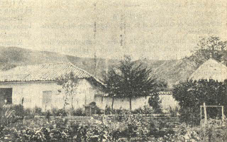Casa del jardinero en la hacienda El Cedro, donde se instaló la primera estación inalámbrica, 1912. El Gráfico, Bogotá.