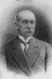 Francisco J. Fernández quien introdujo la telegrafía inalámbrica en el país.