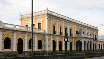 Estación del ferrocarril de Armenia, Quindío. Foto de Jhon James Gutiérrez Gil en wikipedia.