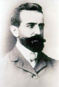 Lucas Caballero Barrera, fundador de la Fábrica de Hilados y Tejidos en San José de Suaita.