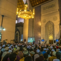Iglesia musulmana en Malasia durante un sermón / Mawardi Bahar - Shutterstock.com
